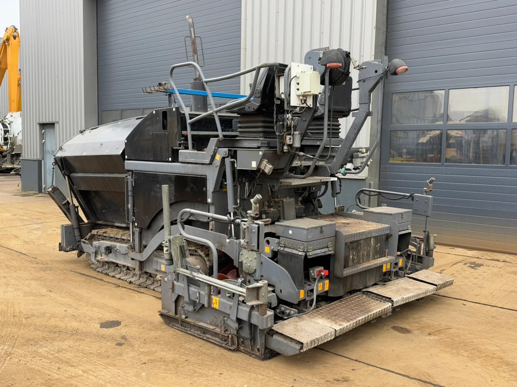 Heavy machinery product image - Image 3 of 15