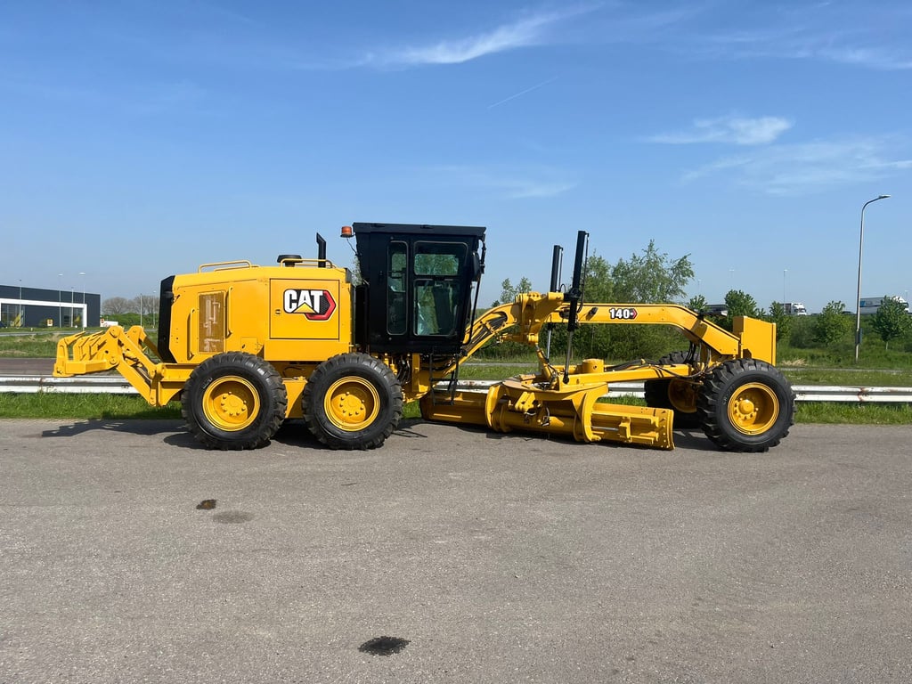 Caterpillar 140GC - Push block / Ripper / New Tires 2019 00032581 140GC - Push block / Ripper / New Tires 2019 1 image 5