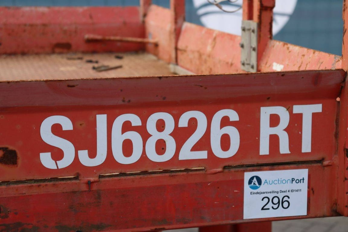 Scissor lift Skyjack SJ6826 RT Diesel 10m 2015 2015 SJ6826 RT 2015 1 Scissor Lifts image 15