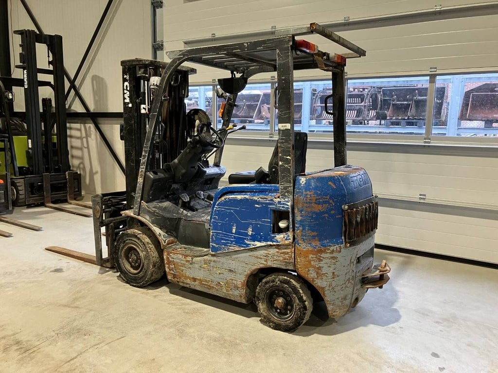 Forklift TCM FHD15T3 Diesel 1500kg 2011 2011 FHD15T3 2011 1 Forklift image 4
