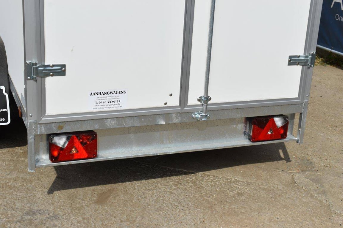 Closed Trailer Kerenzo 750kg 300x150x150cm KERENZO 1 image 13