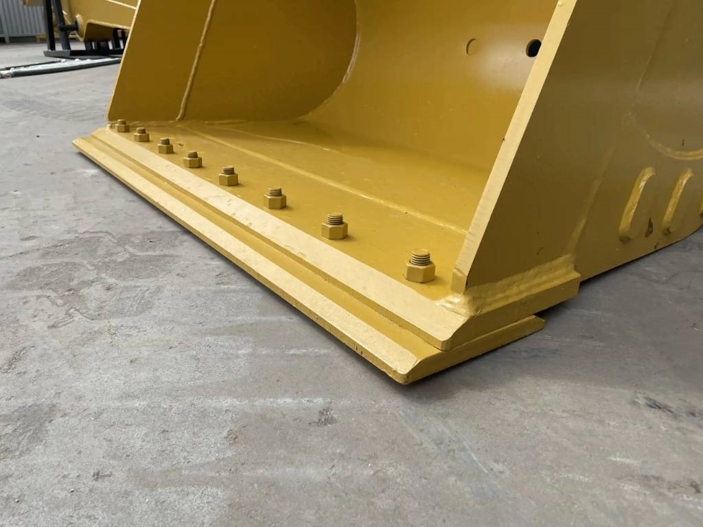 CAT 323D 15m Set Long Reach Equipment 2025 904734 323D 15m Set Long Reach Equipment 2025 0 image 12