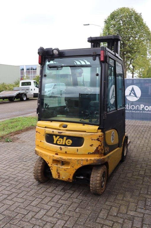 Forklift Yale ERP25VL Electric 1750kg 2011 2011 ERP25VL 2011 1 Forklift image 6