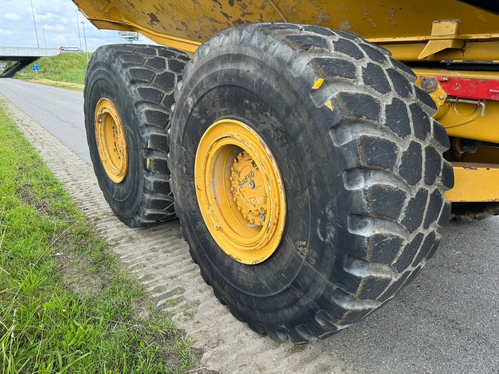 Caterpillar 740B 2011 70001403 740B 2011 1 image 13