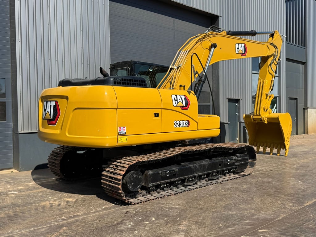 Caterpillar 323D3 2025 00033846 323D3 2025 0 image 2