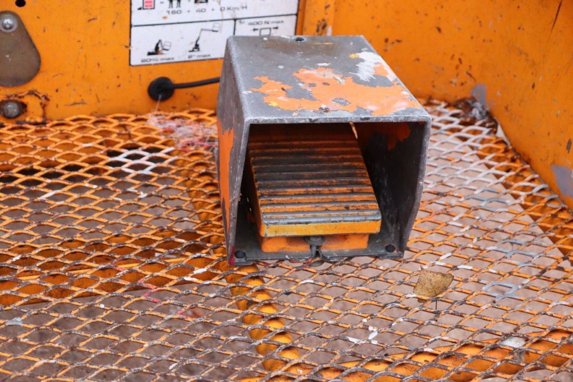 Mast lift ATN PIAF 880R Electric 8.8m 2014 2014 ATN PIAF 880R 2014 1 image 13