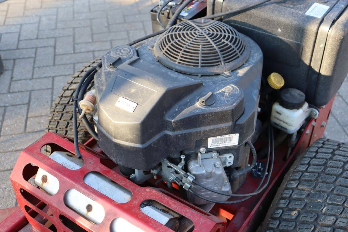 Ferris FW25 Petrol Riding Mower FW25 1 image 13