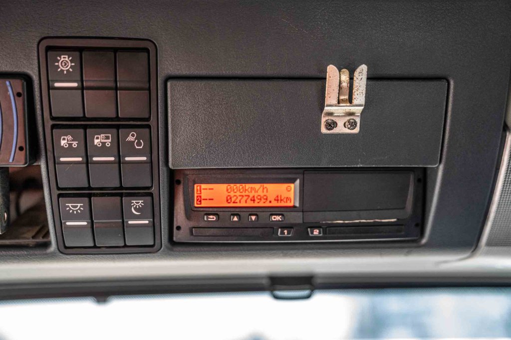 MAN TGS 33.500 BLS+BIG AXLES+KIPHYDR. 2019 E63405 TGS 33.500 BLS+BIG AXLES+KIPHYDR. 2019 1 image 12