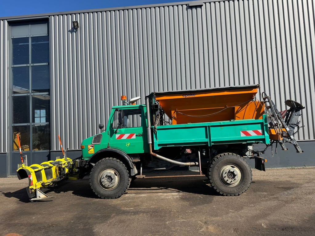 MercedesBenz Unimog U1700 1982 00033623 MercedesBenz Unimog U1700 1982 1 image 2