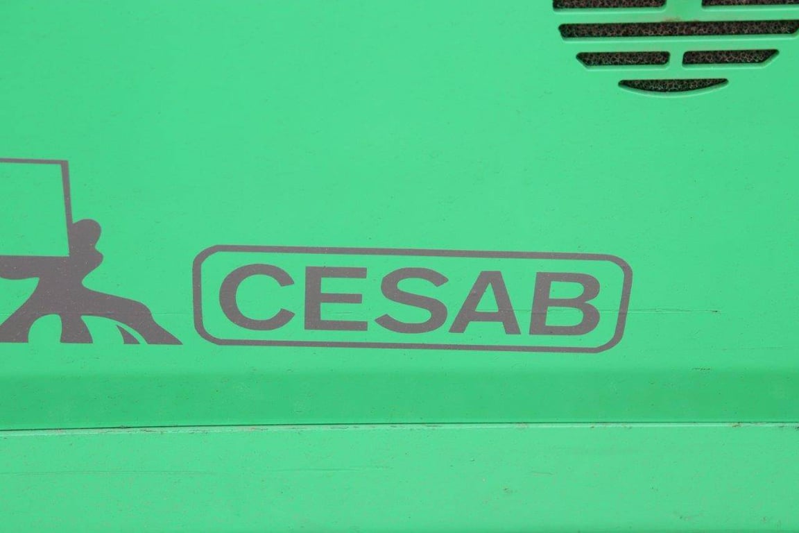 Forklift CESAB Mak 400 AC Electric 4000kg 2006 2006 Cesab Mak 400 AC 2006 1 Forklift image 14