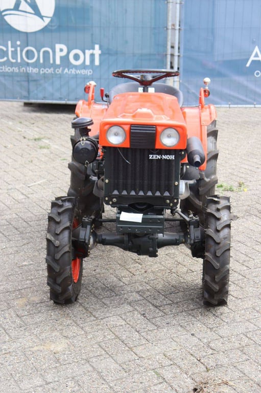 Mini tractor Kubota B7000 Diesel B7000 1 image 8