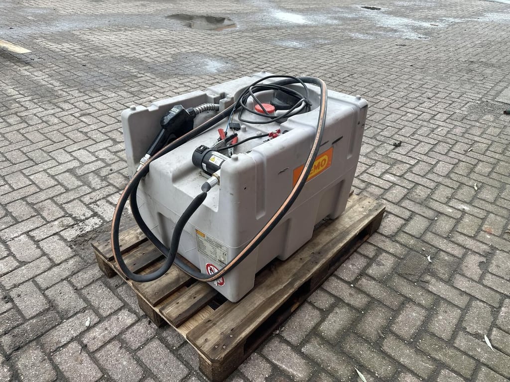 Dieseltank 200 liter - Gebruikt 2023 12829 dieseltank 200 liter - Gebruikt 2023 1 image 3