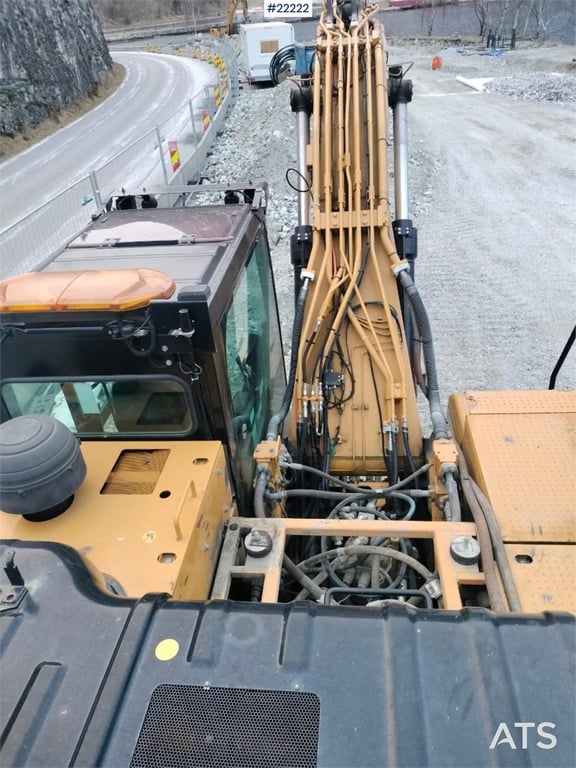 CAT 326FL 2017 22222 326FL 2017 1 Crawler Excavators image 11