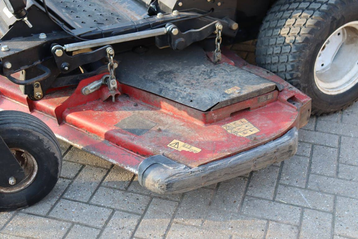 Toro GROUNDSMASTER 7210 Diesel Riding Mower 2019 2019 GROUNDSMASTER 7210 2019 1 image 15