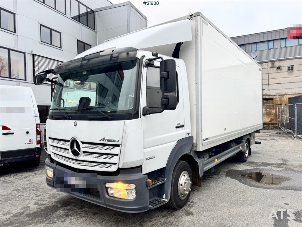Mercedes-Benz Atego 1023 box car 2017 21938 Atego 1023 box car 2017 1 image 16