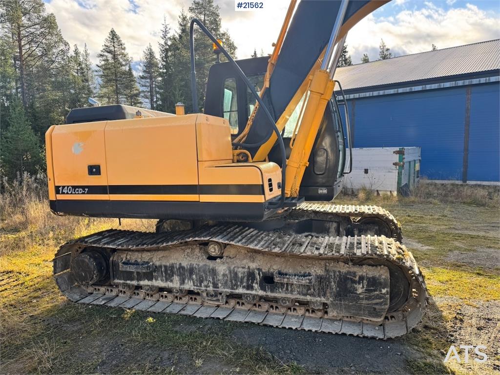 Hyundai 140LC-7 2000 21562 140LC-7 2000 1 Crawler Excavators image 12