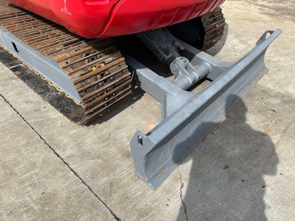 Crawler excavator Takuechi TB150C Diesel 2010 2010 TB150C 2010 1 Crawler Excavators image 13