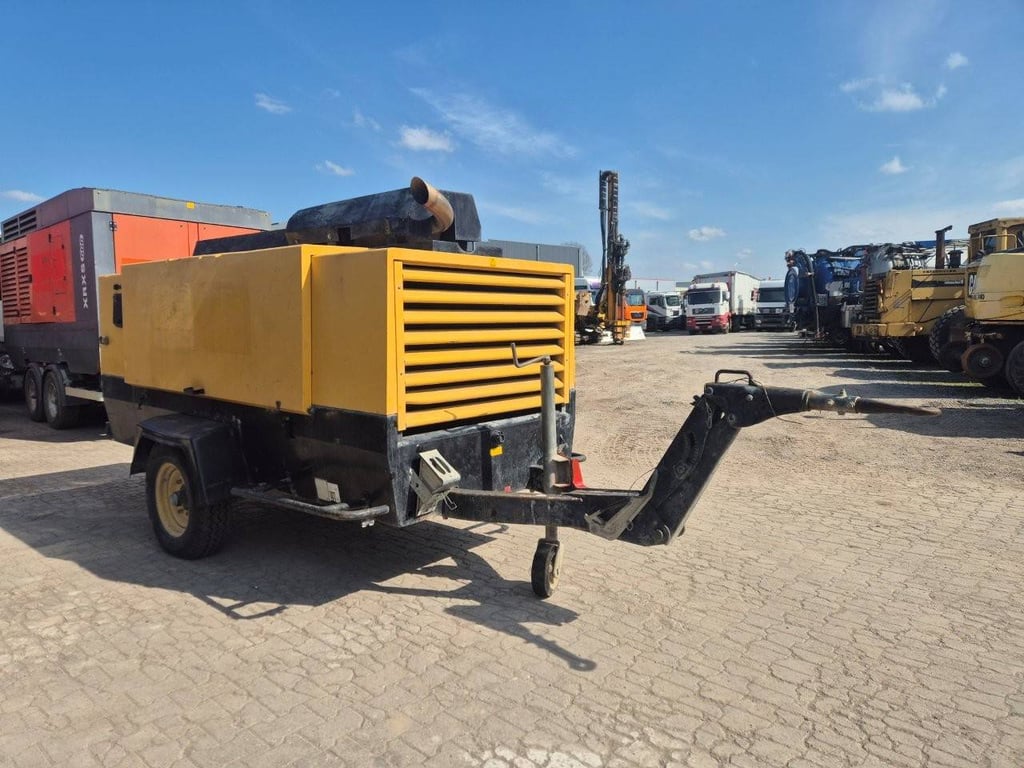 Compressor Atlas Copco XAHS236MD Euro Box Diesel 130kW 12bar 2005 2005 XAHS236MD EURO BOX 2005 1 image 2