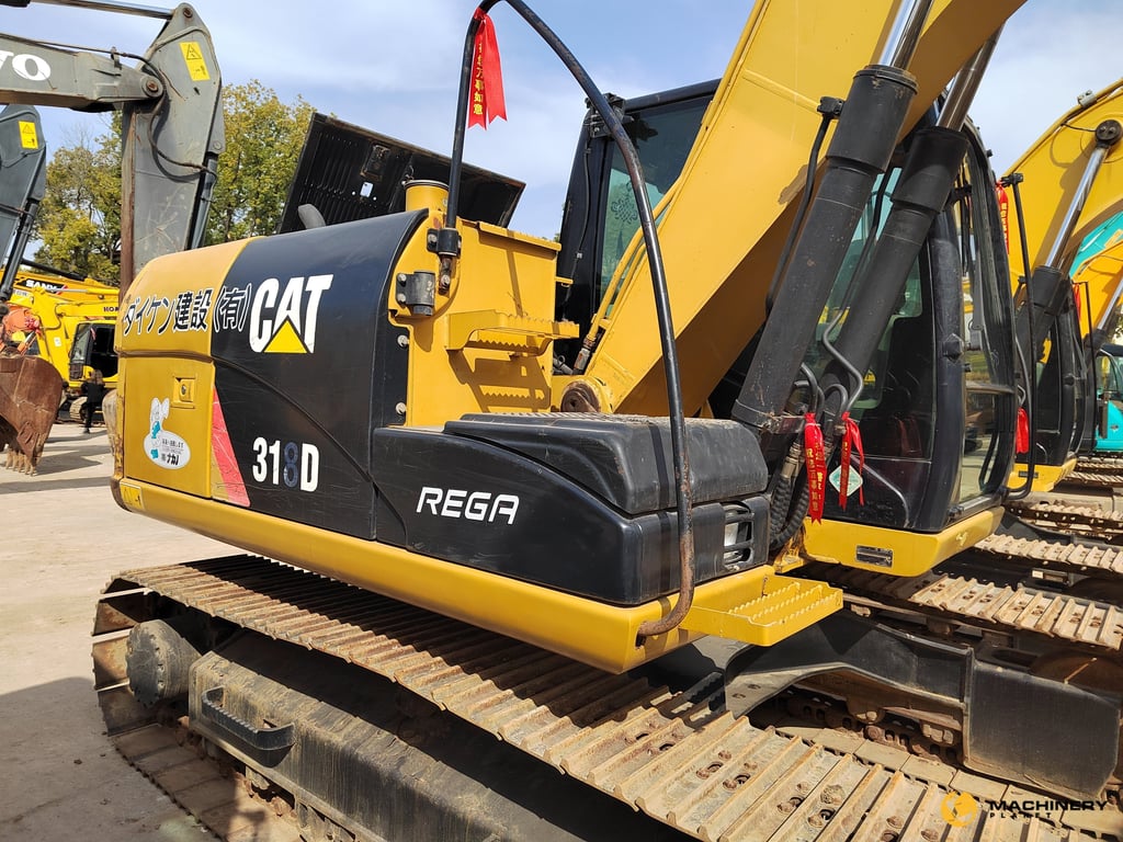 318D Caterpillar Used Crawler Excavator LOW PRICE 318D 2018 1 Crawler Excavators image 4