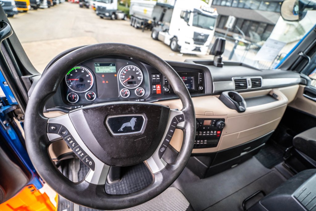 MAN TGX 18.420 XL BLS-INTARDER+HYDR. 2017 E64739 TGX 18.420 XL BLS-INTARDER+HYDR. 2017 1 image 10