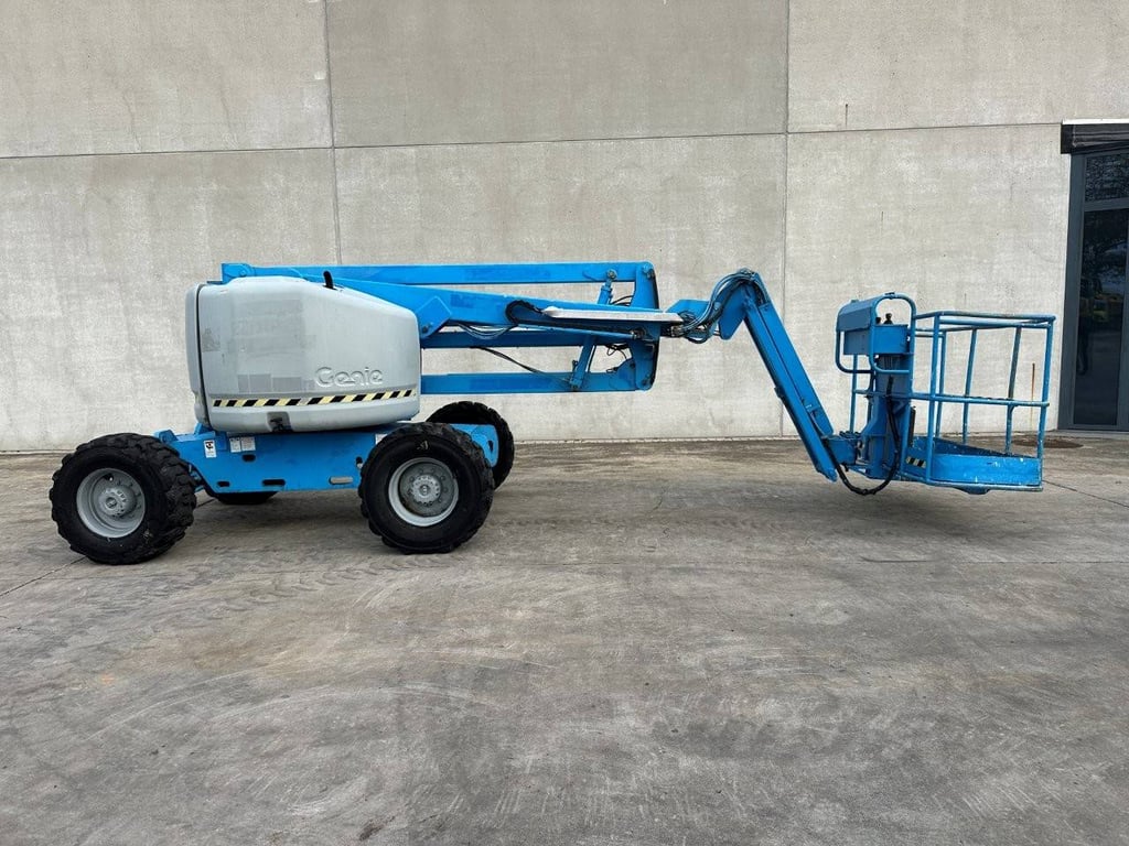 Articulating boom lift Genie Z45/25 Diesel 13.8m 2000 2000 Z45/25 2000 1 image 7