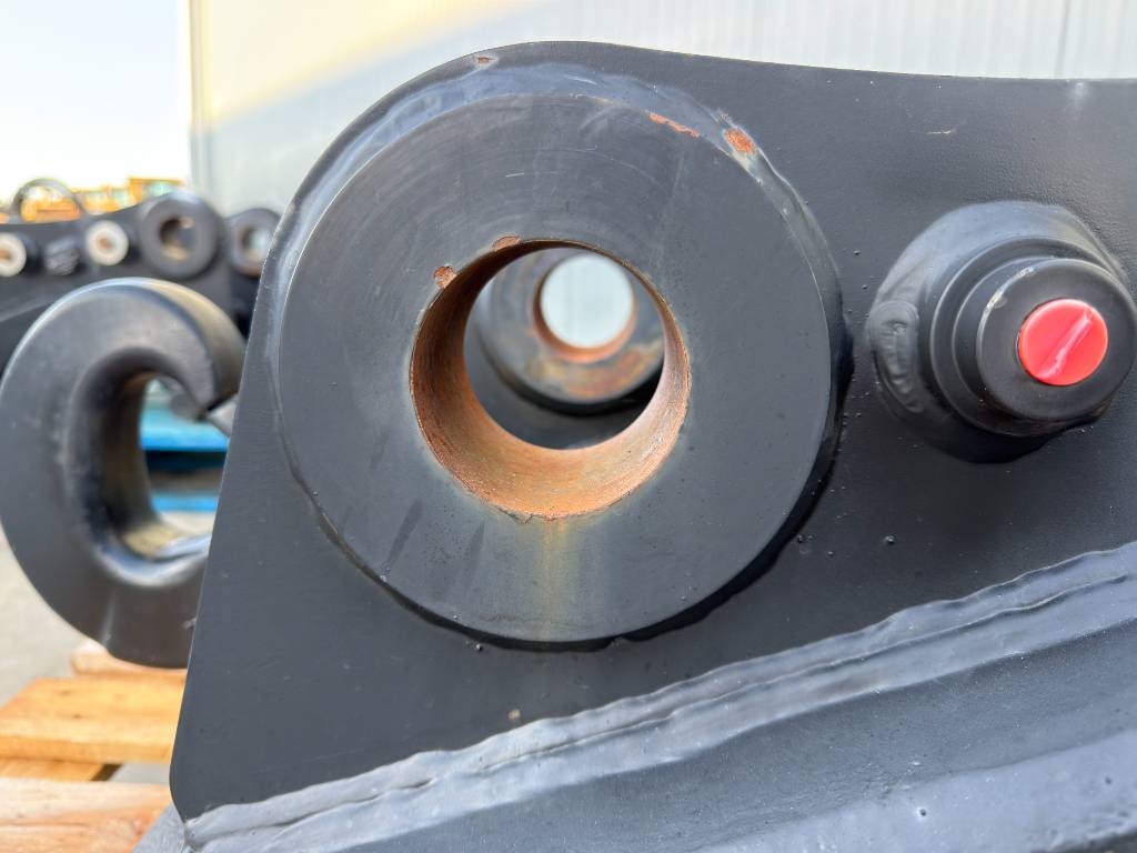 Heavy machinery product image - Image 13 of 15