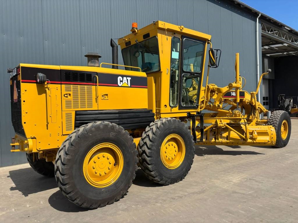 CAT 140H 2003 207239 140H 2003 1 Motor graders image 4