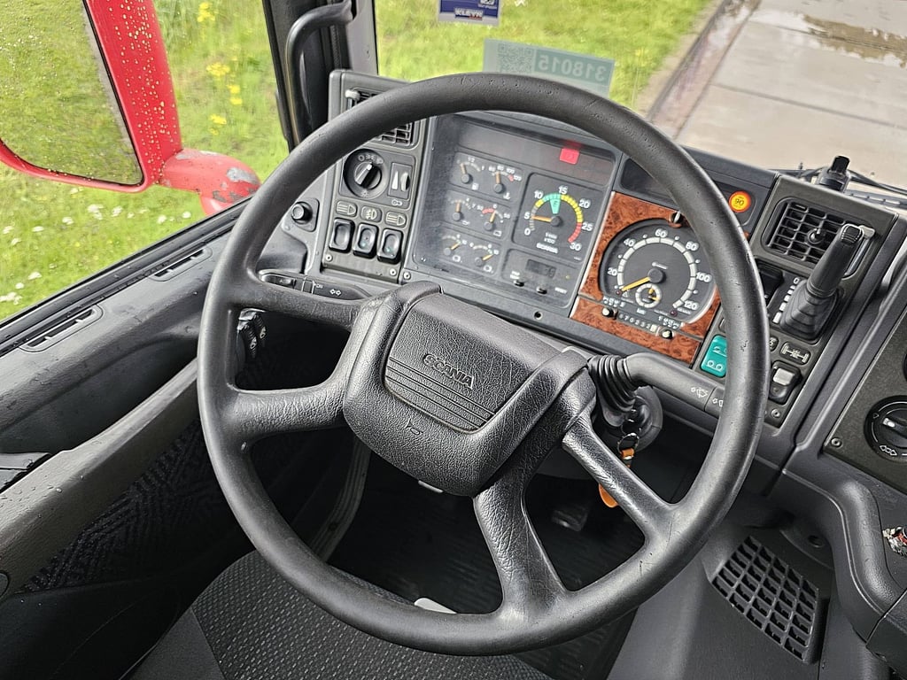 SCANIA R164.480 side loader 2002 R164.480 SIDE LOADER 2002 1 image 10