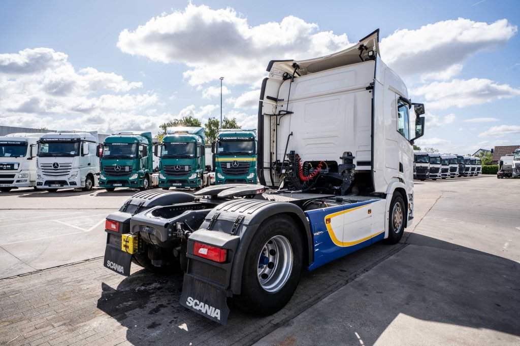 SCANIA R450 + KIPHYDR. 2017 E64012 R450 + KIPHYDR. 2017 1 image 5