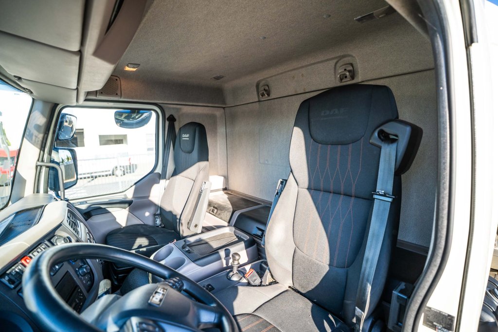 DAF LF 320+ETA 11.000 L/3 COMP. -LAIT/MILCH/MILK 2019 E64455 DAF LF 320+ETA 11.000 L/3 COMP. -LAIT/MILCH/MILK 2019 1 image 10