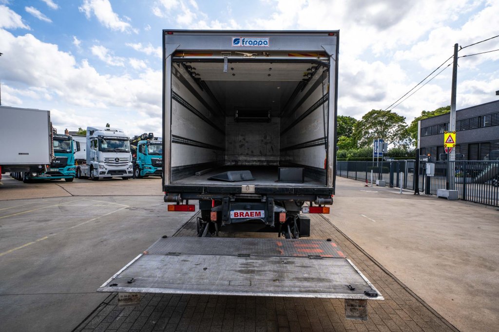 MERCEDES AXOR 1829-MP3+ CARRIER 2013 E62952 AXOR 1829-MP3+ CARRIER 2013 1 image 7