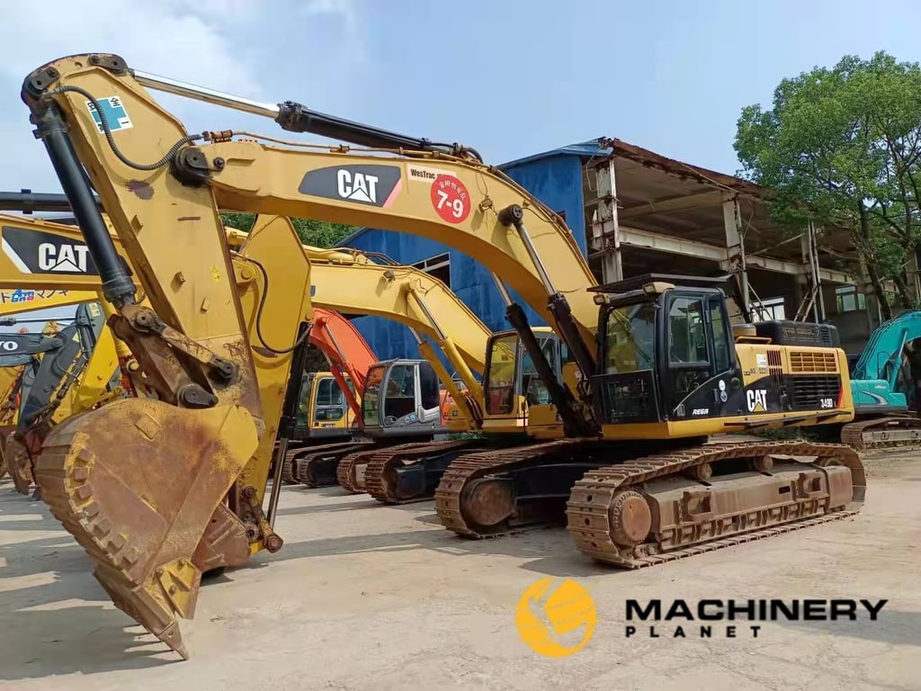349D Caterpillar 90% new Good Condition 349D 2020 1 Crawler Excavators image 8