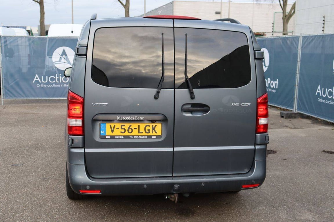 Mercedes-Benz Vito 116 CDI Diesel 2017 Van 2017 Vito 116 CDI 2017 1 image 15