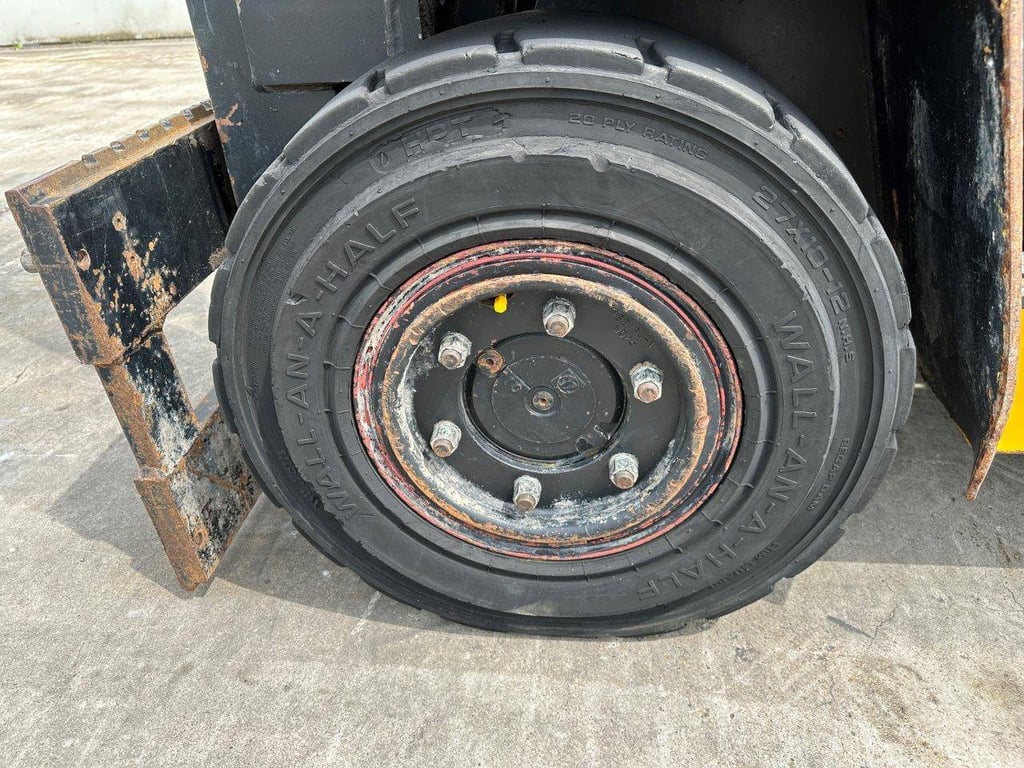 Forklift BOSS MH40D/4B-3 Diesel 4000kg 5m 1991 1991 MH40D/4B-3 1991 1 Forklift image 12