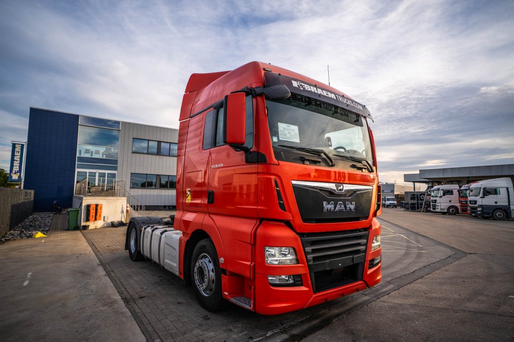 MAN TGX 18.470 XLX BLS+KIPHYDR. 2019 E64724 TGX 18.470 XLX BLS+KIPHYDR. 2019 1 image 8