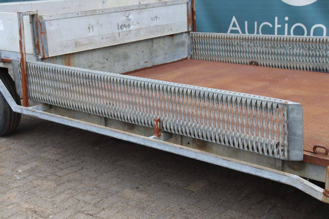 Heavy machinery product image - Image 15 of 15