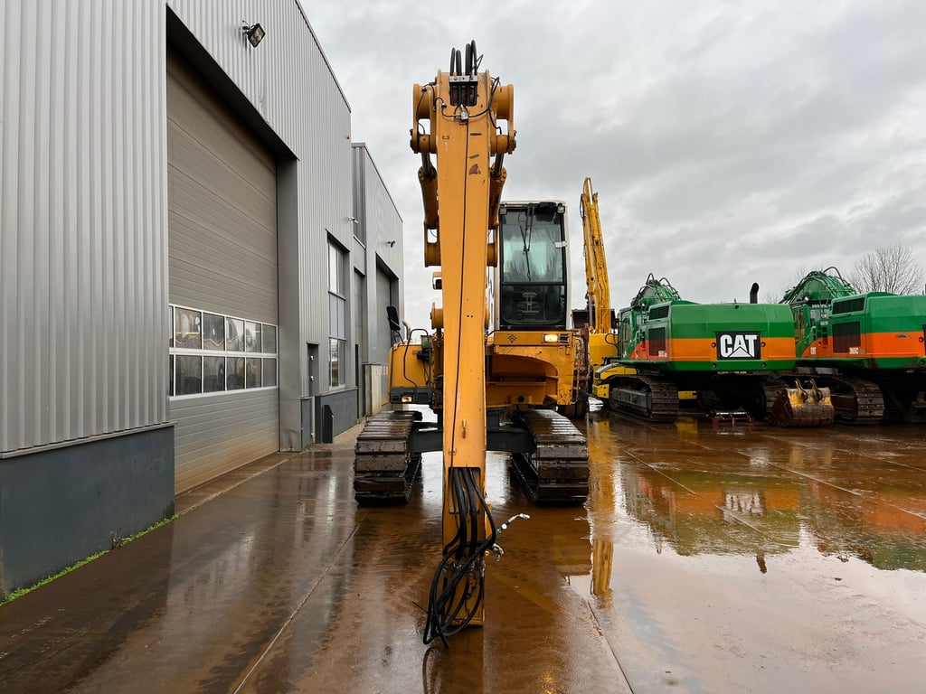 Liebherr R317 Litronic Material Handler 2011 00031683 R317 Litronic Material Handler 2011 1 image 11