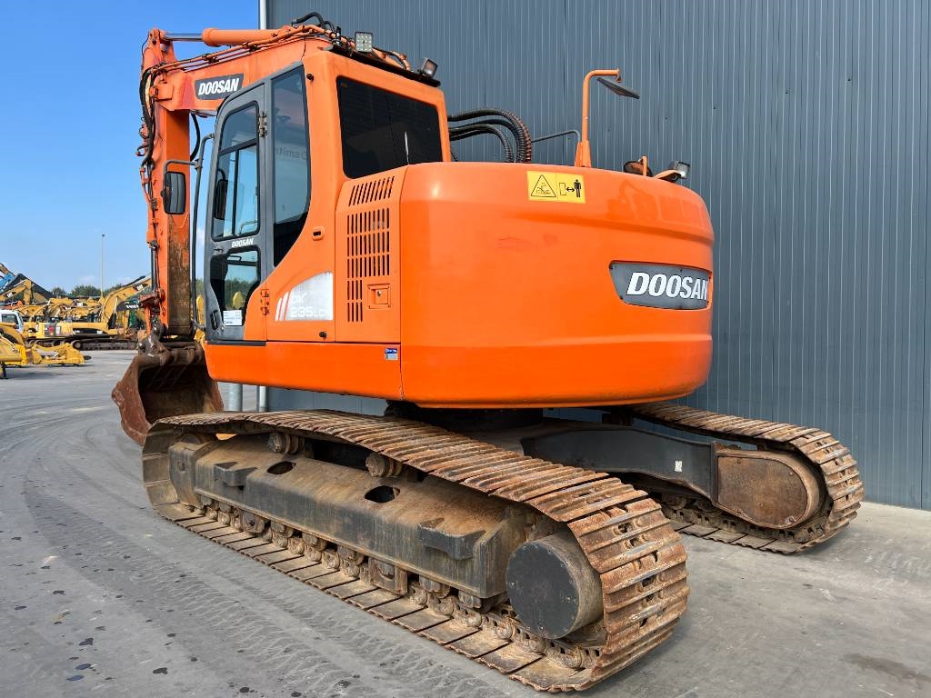 Doosan DX235LCR 2012 206889 DX235LCR 2012 1 Crawler Excavators image 3