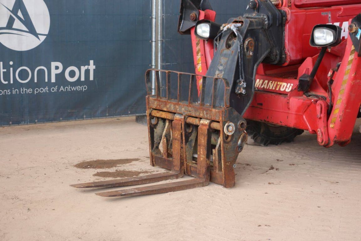 Manitou MT 1440 Telehandler Diesel 74.5kW 4000kg 14m 2011 2011 MT 1440 2011 1 image 9