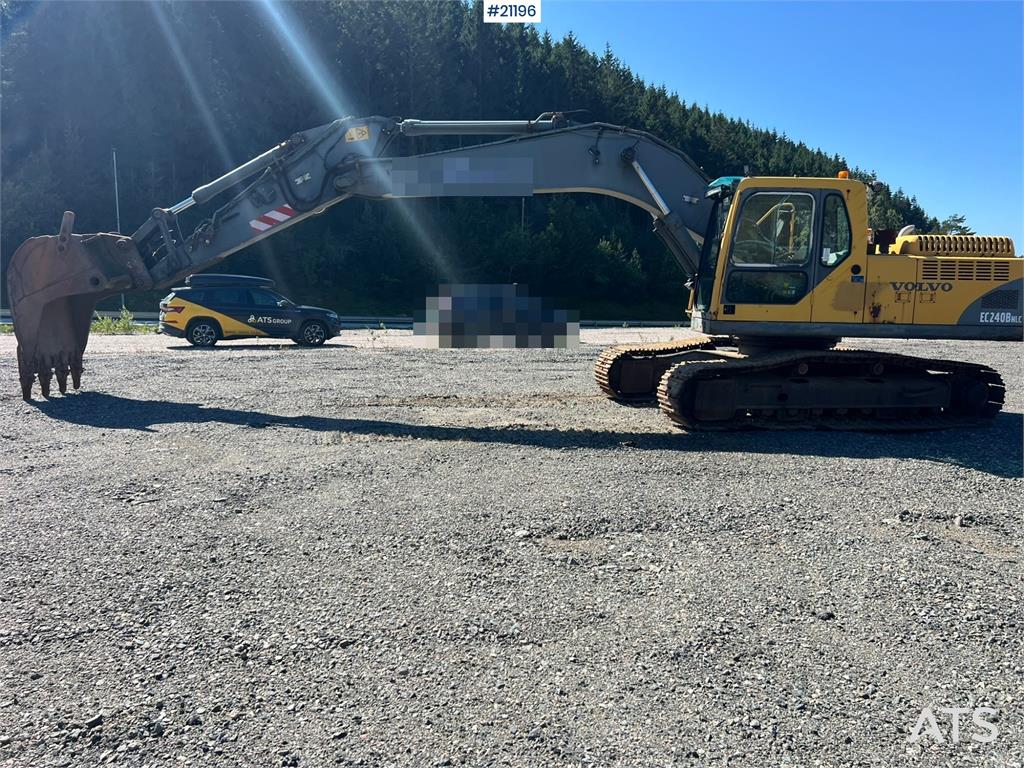 Volvo EC240 nlc Excavator w/ bucket WATCH VIDEO 2005 21196 EC240 nlc Excavator w/ bucket WATCH VIDEO 2005 1 Crawler Excava...