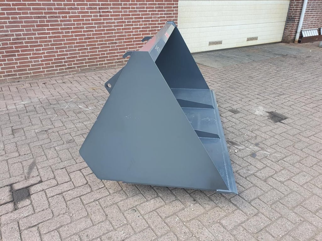 AGM volumebak 925 liter 2019 7363 AGM volumebak 925 liter 2019 0 image 3