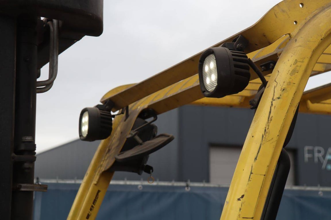 Hyster J3.0XN Electric Forklift 2330kg 3.2m 2011 2011 J3.0XN 2011 1 Forklift image 12