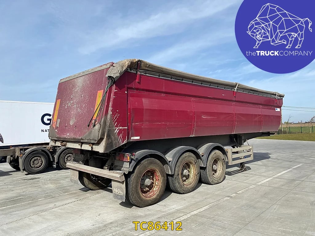 MOL 32m3 geïsoleerd Tipper 2008 TC86412 MOL 32m3 geïsoleerd 2008 1 Tipper trucks image 7