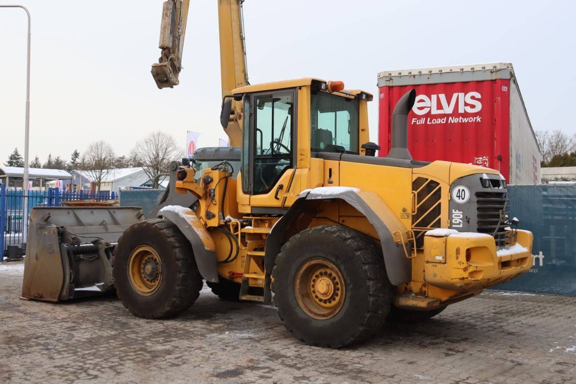 Wheel loader Volvo L90F Diesel 119kW 2007 2007 L90F 2007 1 image 3