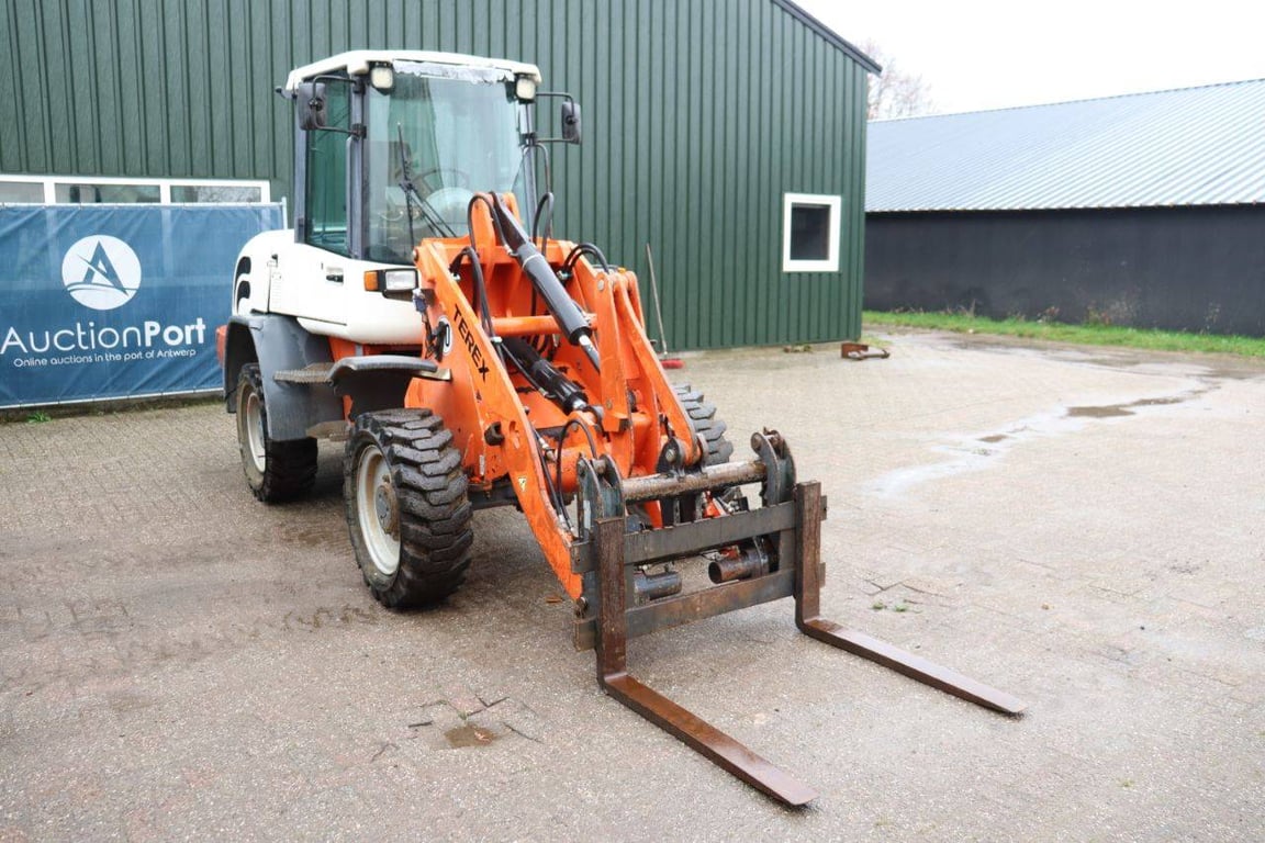 Wheel loader Schaeff-Rerex 844AL100 Diesel 54kW 2005 2005 844AL100 2005 1 image 7