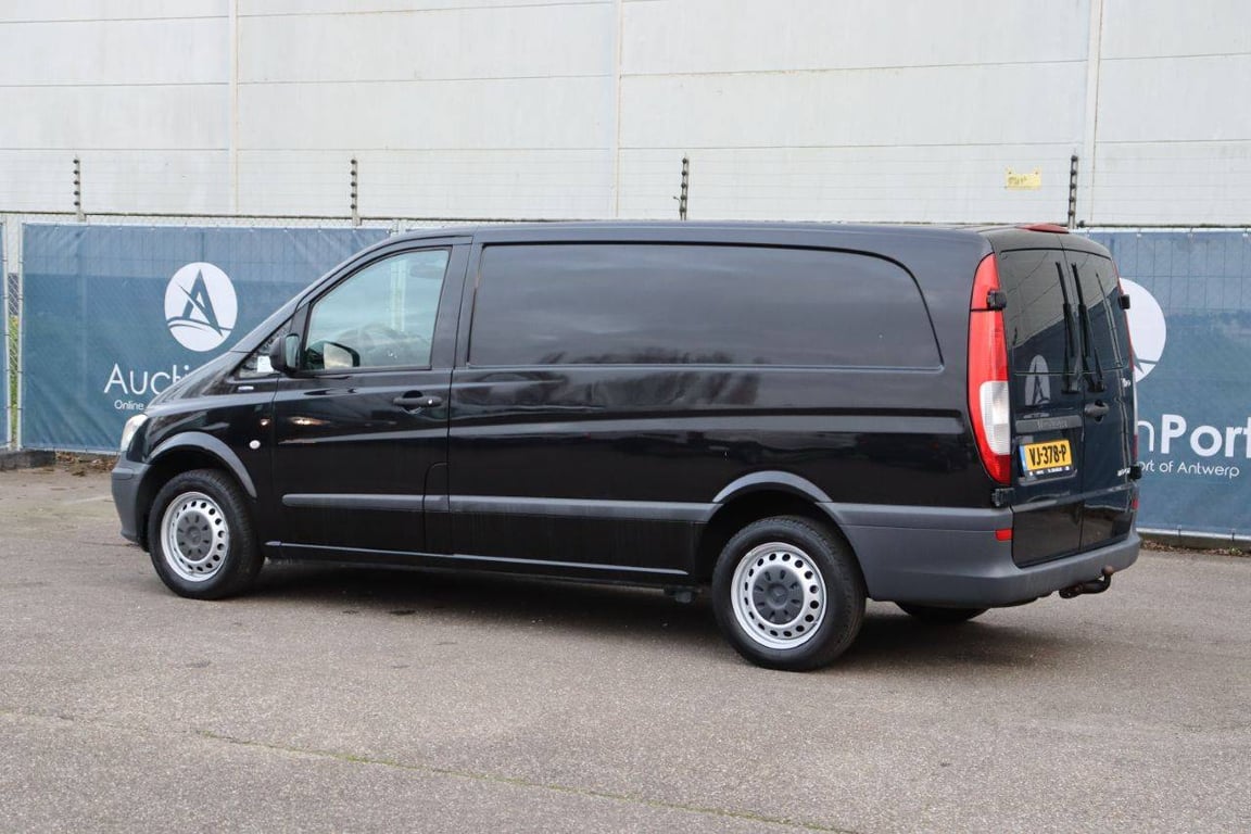 Mercedes-Benz Vito 110 CDI Diesel 2014 Van 2014 Vito 110 CDI 2014 1 image 4