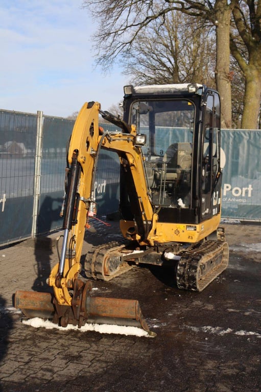 Mini excavator Caterpillar 301.7D Diesel 13.8kW 2018 2018 301.7D 2018 1 image 9