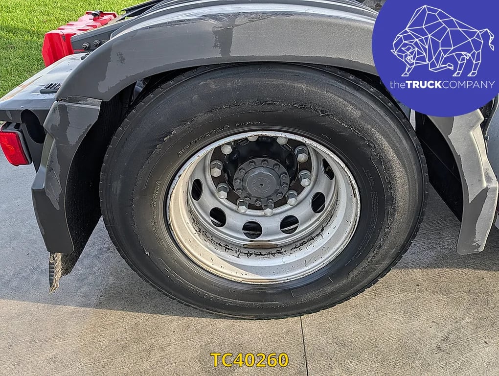 Renault T 480 2017 TC40260 Renault T 480 2017 1 image 14