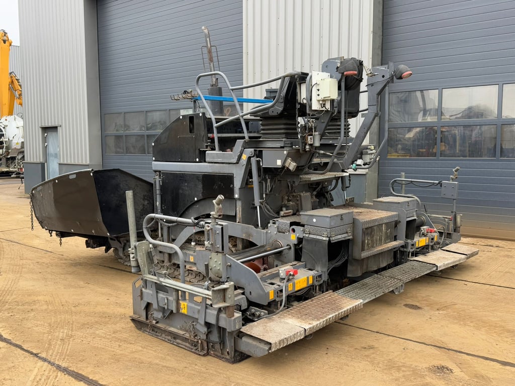 Heavy machinery product image - Image 13 of 15