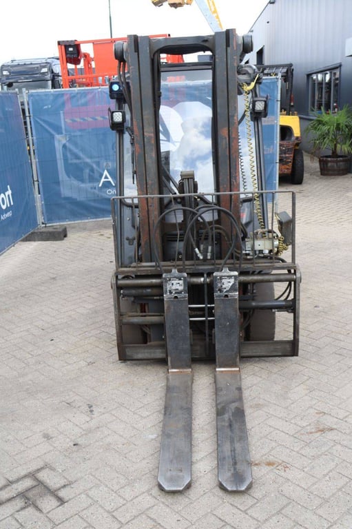 Forklift Linde E25 Electric 2500kg 4.2m 2016 2016 E25L-01 2016 1 Forklift image 8